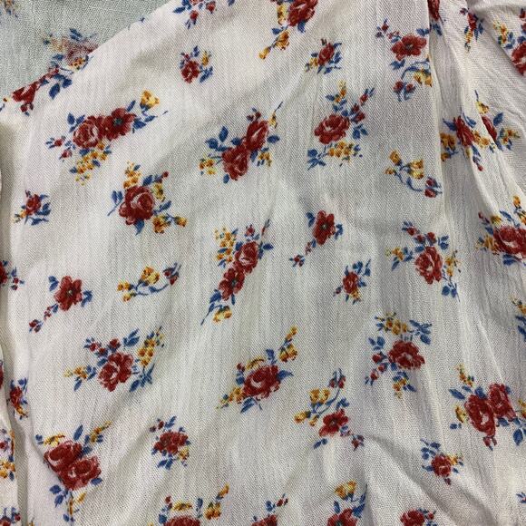 Gypsies & Moondust Junior’s Floral Blouse White XL Button Down - Picture 5 of 7